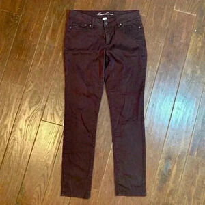 Kenneth Cole maroon skinny jeans